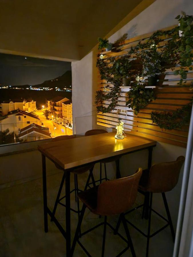 Amazing Sea View Apartment Omiš Екстериор снимка